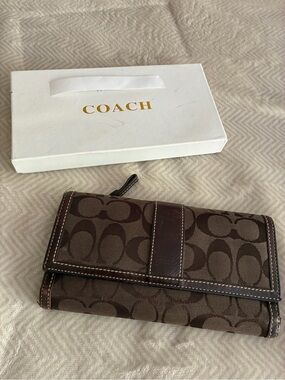 Coach Signature Canvas Continental Wallet in Brown and Dark Brown